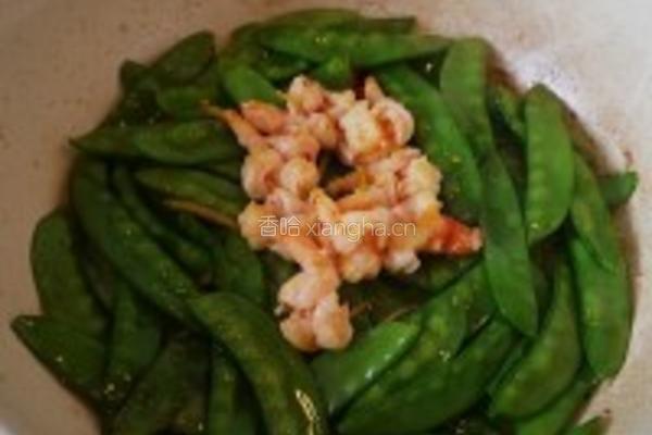 虾仁清炒荷兰豆的做法图解3