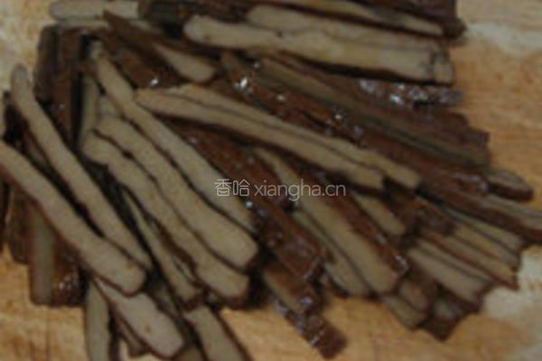 肉丝拌香干的做法图解1