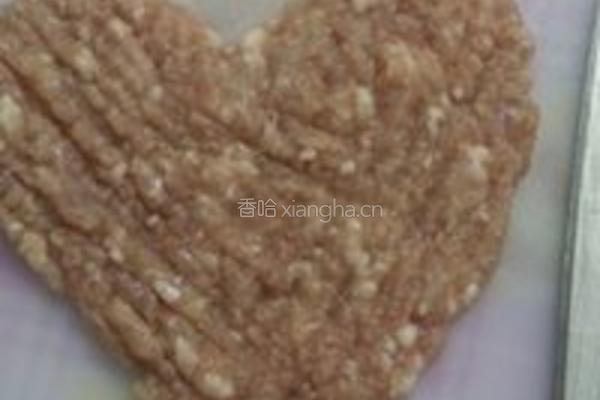 黄花菜肉丸的做法图解3