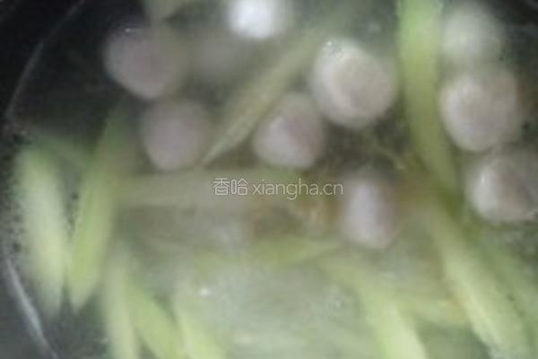 黄瓜鱼丸汤的做法图解5