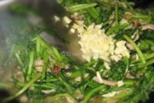 蒜蓉炒茼蒿的做法图解3