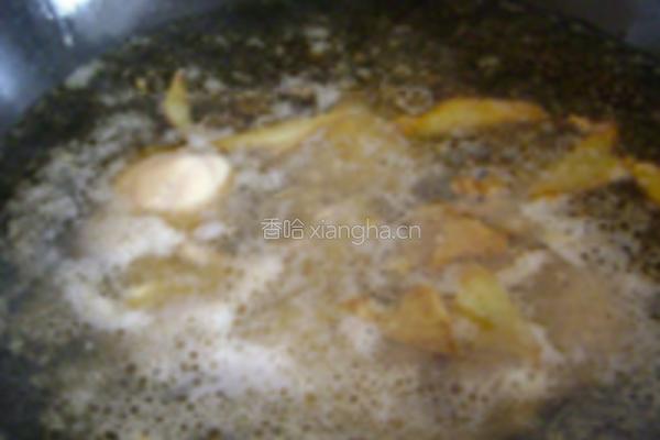 干贝山药鸡腿煲的做法图解3