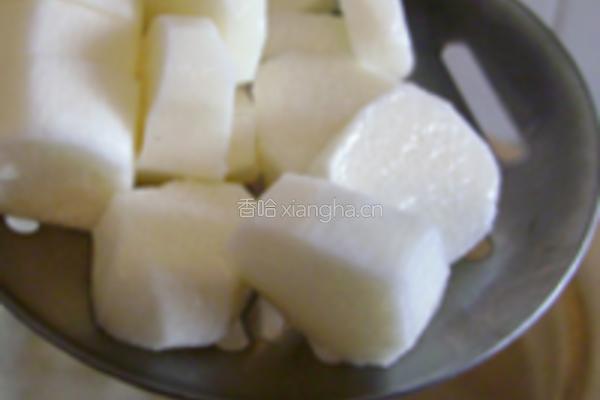 干贝山药鸡腿煲的做法图解5