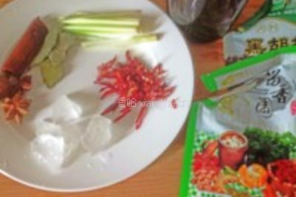 私房卤豆干的做法图解1