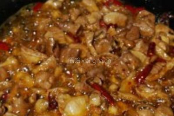 土豆烧肥肠的做法图解4