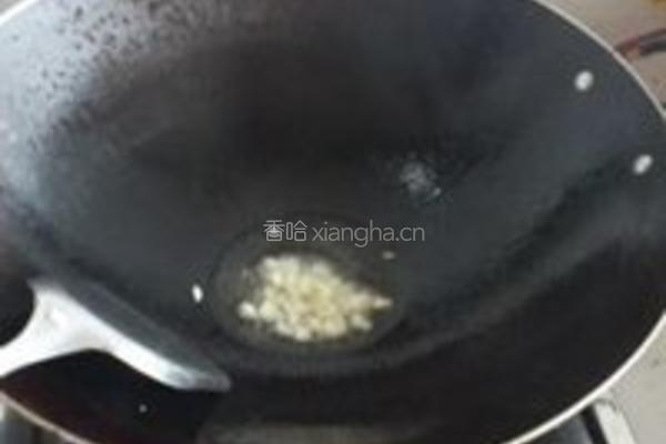 黄花菜炒冬瓜的做法图解8