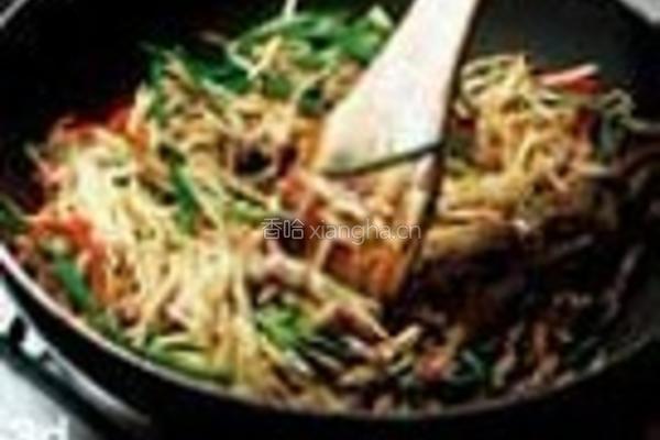 韭菜花竹笋炒肉丝的做法图解3