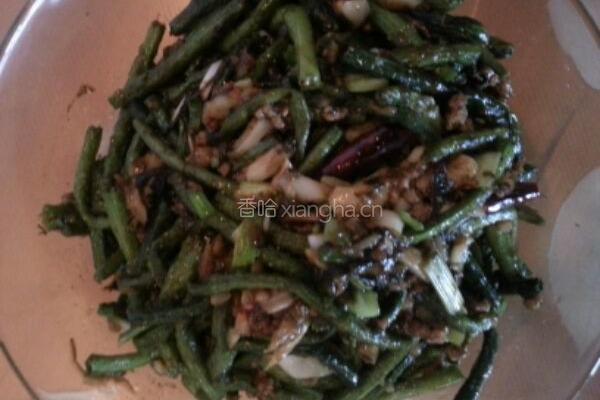 橄榄菜炒长豇豆