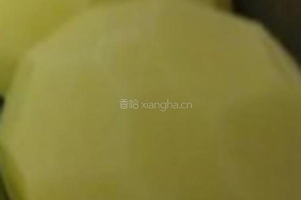 土豆香蕉紫菜卷的做法图解1