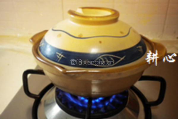竹荪鸡肉煲的做法图解10