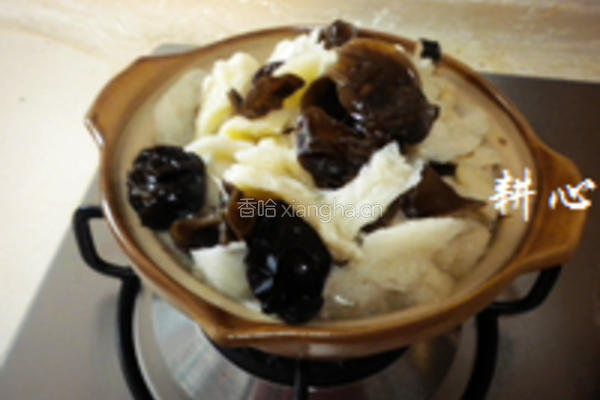 竹荪鸡肉煲的做法图解15
