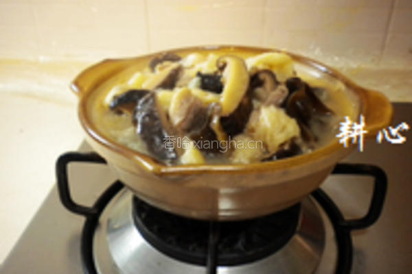 竹荪鸡肉煲的做法图解18