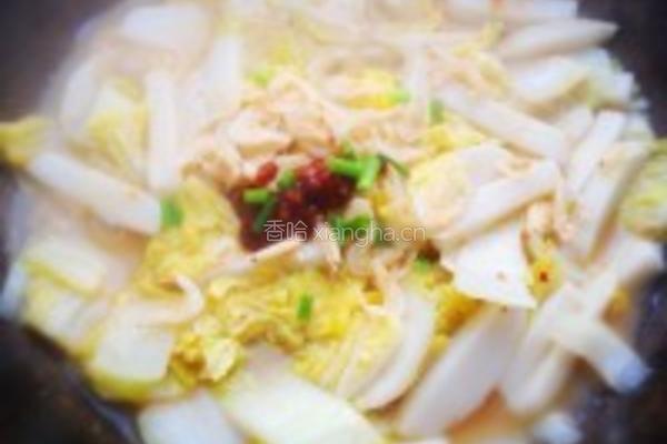 豆瓣娃娃菜煮年糕的做法图解3