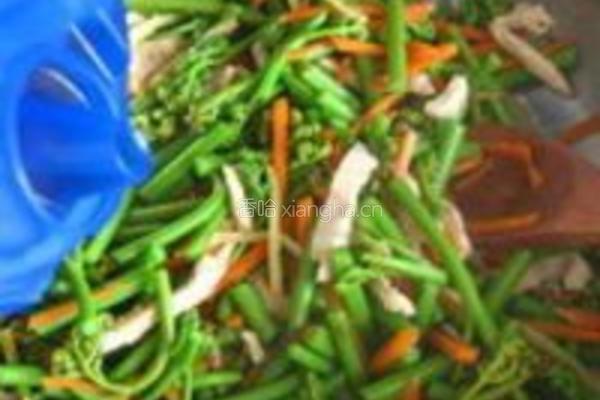 新鲜蕨菜的做法图解5