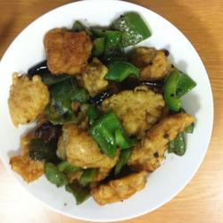 香酥炸鲶鱼的做法[图]