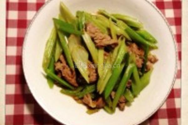芹菜炒里脊的做法图解3