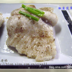 椒盐煎草鱼的做法[图]