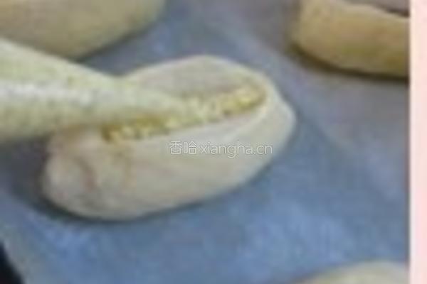 黄油香蒜熏肉肠面包的做法图解7