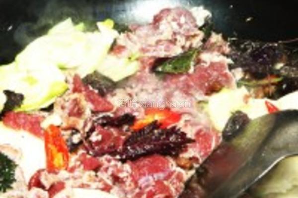 菜男紫苏鲜榨牛肉的做法图解10