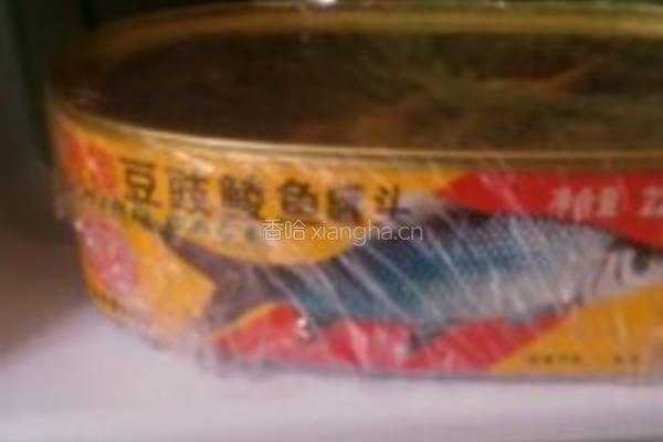 豆鼓鲮鱼油麦菜的做法图解1