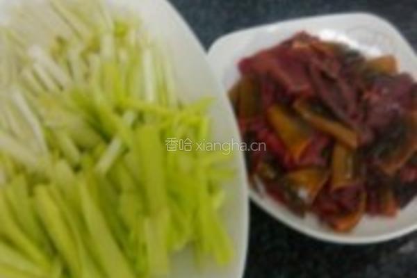黄鳝炒韭黄的做法图解1
