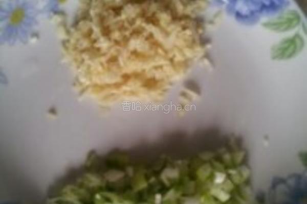 豆芽干豆腐丝炒韭菜的做法图解5
