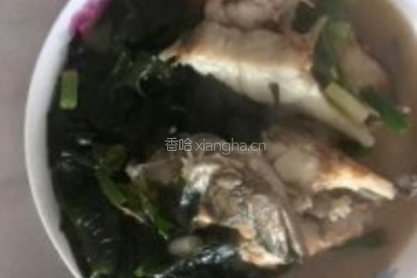 裙带菜烧桂花鱼的做法图解1