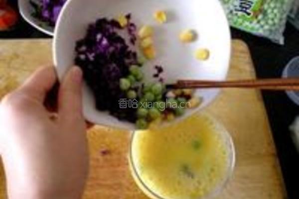 玉米橄榄鸡蛋羹的做法图解3
