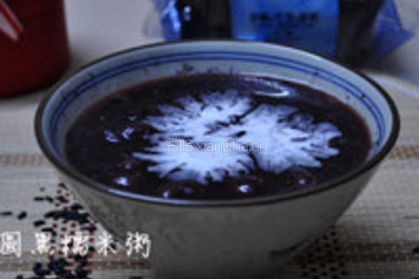 椰汁桂圆黑糯米粥的做法图解5
