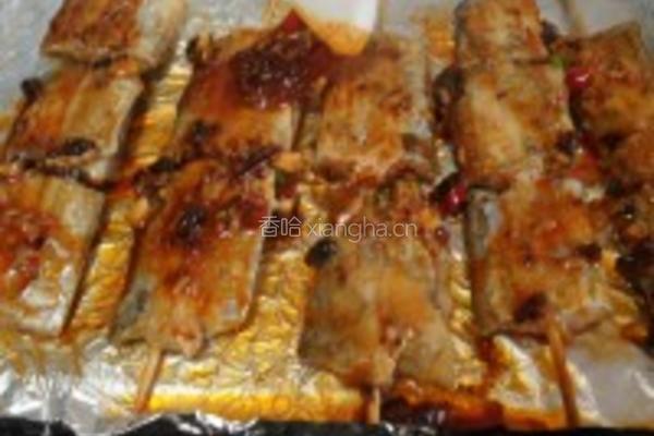 酒酿香酥竹签烤带鱼的做法图解7