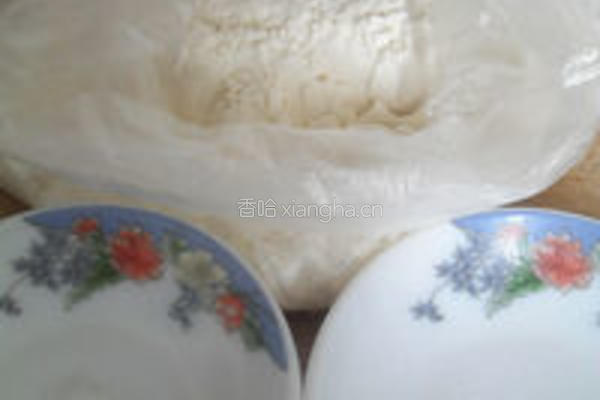 吃出清爽的热干面的做法图解1