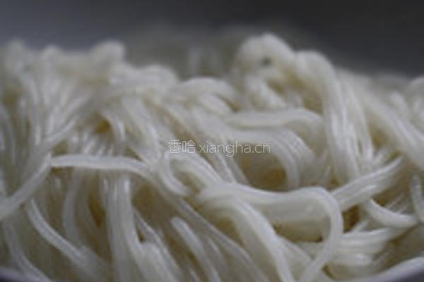蒜蓉肉末盖浇米线的做法图解4