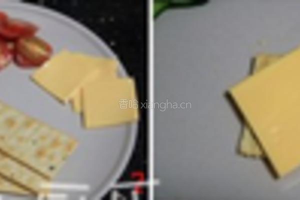 金枪鱼沙拉梳打堡的做法图解1