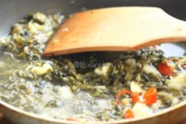 雪菜豆腐烧青占鱼的做法图解5
