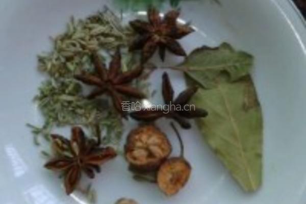 卤猪舌头的做法图解2