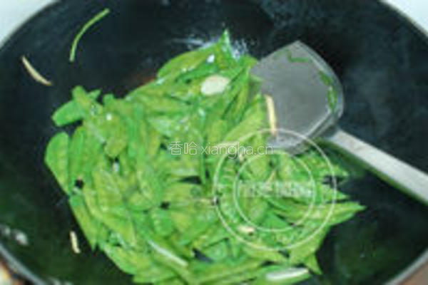 荷兰豆爆腰条的做法图解8