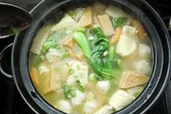 砂锅炖鱼丸的做法图解9