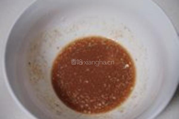 黄花菜栗子粉丝煲的做法图解10