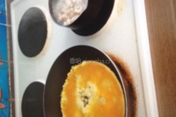 黄花菜蘑菇鸡蛋凉面的做法图解2
