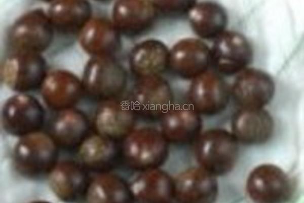 炒锅炒栗子的做法图解1