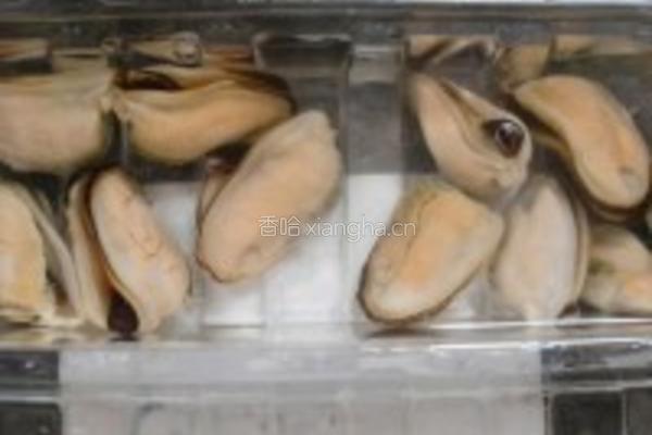 海鲜咖喱饭搭配玉米甜奶油的做法图解2