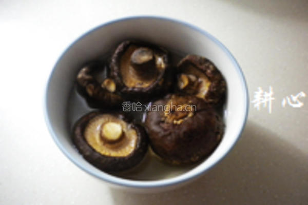香菇丝炒鸡腿肉的做法图解4