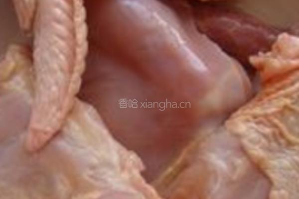 黄芪蹄筋参鸡汤的做法图解1