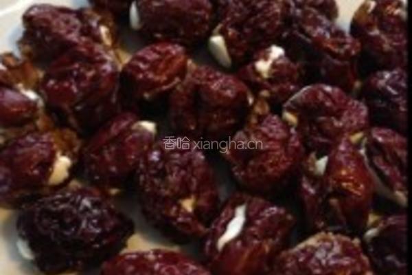 蜜枣心太软的做法图解1