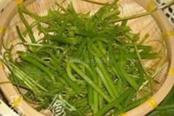 蒜头炒瓜远的做法图解2