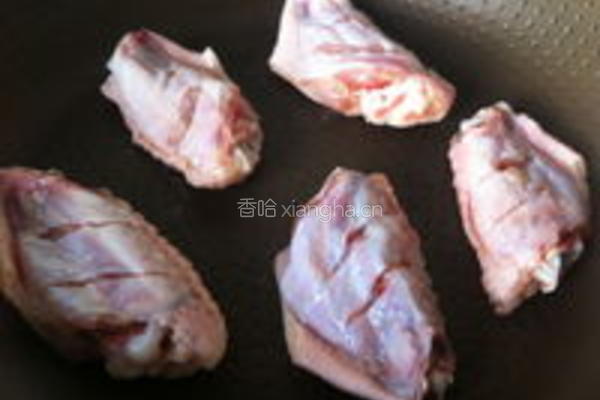 小黄鱼鲞烧鸡翅的做法图解5