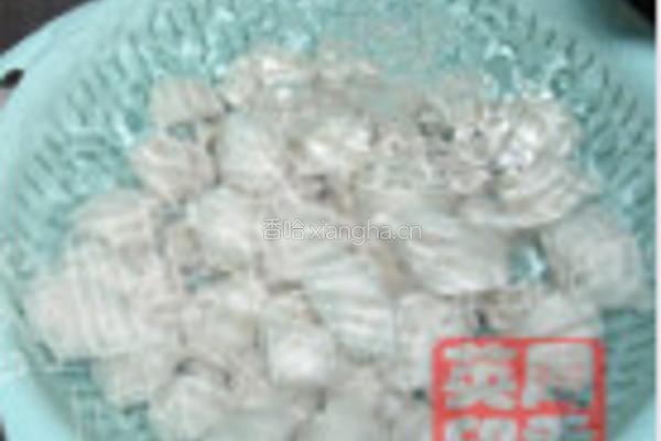 自制青鱼丸的做法图解8