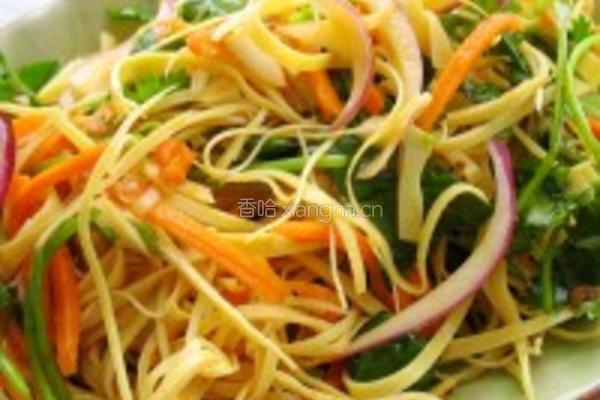 炝拌豆腐丝的做法图解3