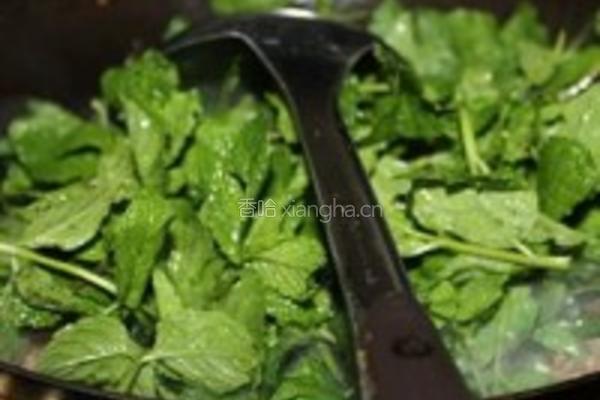 滇味薄荷炒牛肉的做法图解3