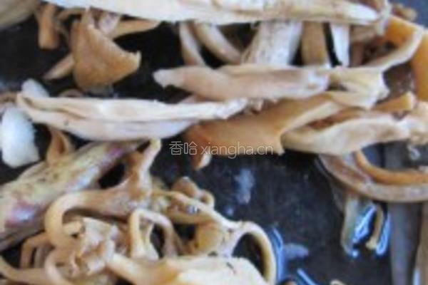 鲟鱼八珍锅的做法图解7